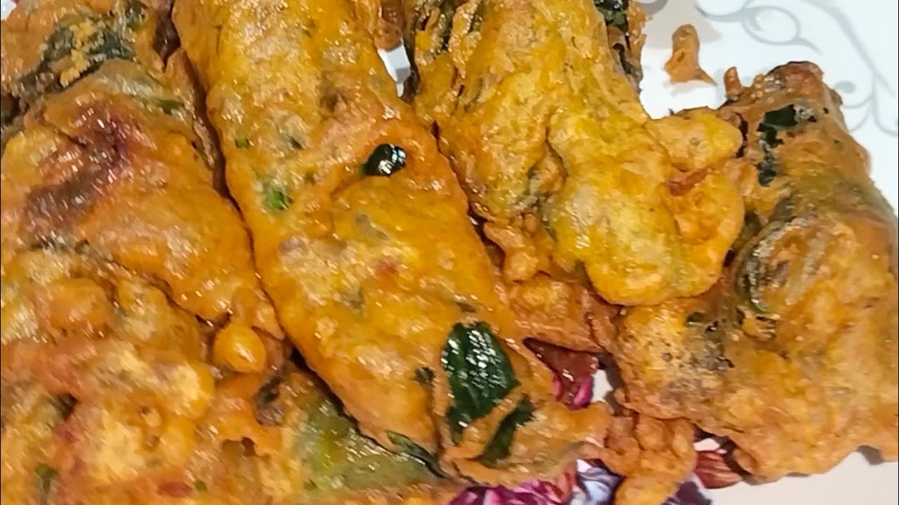 चमुकुरा पानाची खमंग भजी | Chamkura Pana Che Bhaje Crispy Recipe
