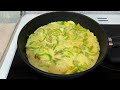 Ein Freund aus Spanien hat mir beigebracht, wie man Zucchini so lecker kocht! Sehr lecker! ASMR