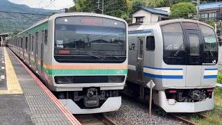 E231系1000番台ヤマU2編成+コツK-36編成が湯河原駅2番線を発車するシーン(1866E)2023.5.31.11:58