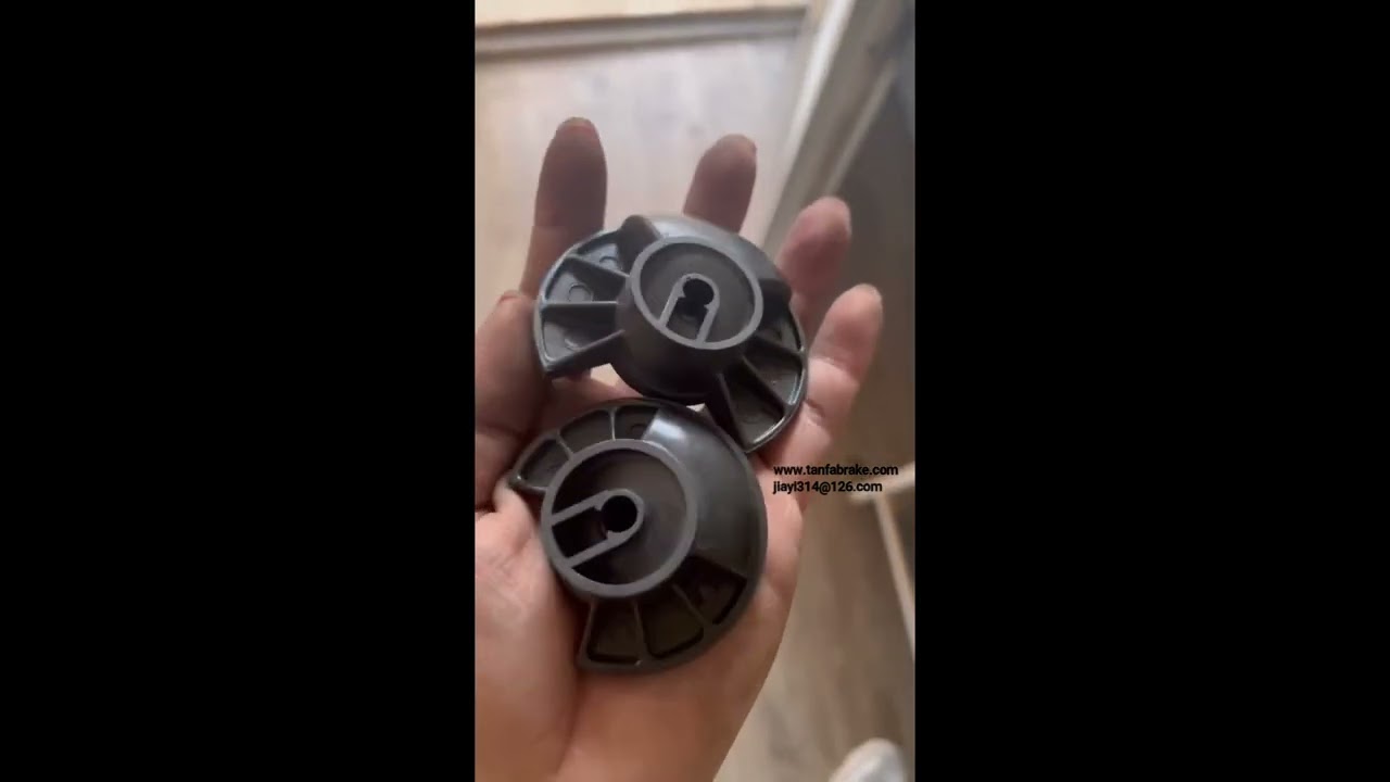 Phenolic moulding compound, inorganically filled, graphite modified for Gas meter valves/grids