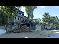 Странный берег и странные дома после урагана. Новое утро на Тропическом острове Барбадос.