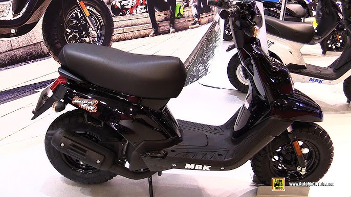 2016 MBK Booster Naked 13inch 50cc Scooter - Walkaround - 2015 Salon de la  Moto Paris 