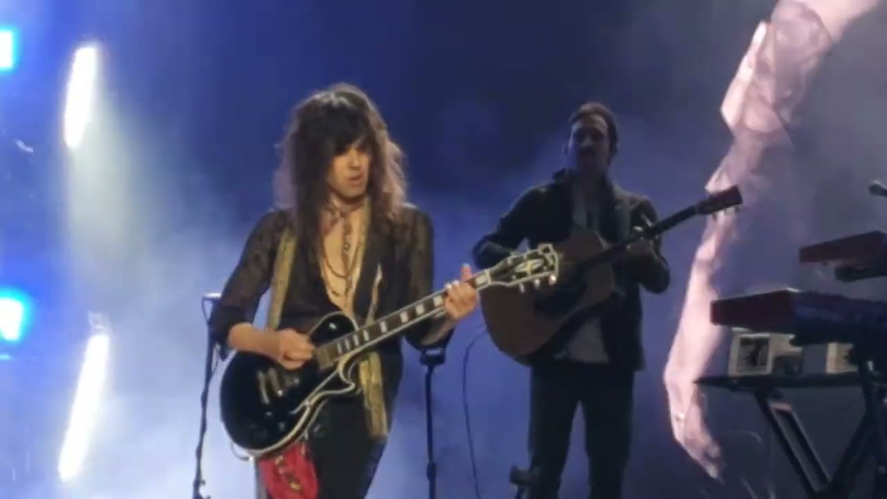 LP - Lost On You (21.07.2023, Stuttgart, Jazz Open)