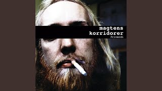 Video thumbnail of "Magtens Korridorer - Nordhavn Station"