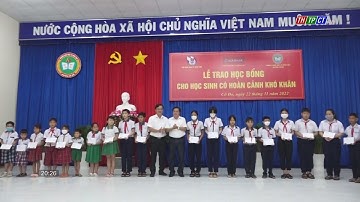 Trao tặng 100 suất học bổng cho học sinh nghèo | Cần Thơ TV