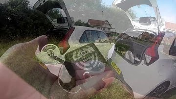 Minelab Equinox 800 v Cscope CS1MX Coin On Top Of Iron Test