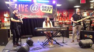 Vanessa Carlton: I Don't Want To Be a Bride (LIVE @ Best Buy) Vanessa Carlton: I Don't Want To Be a Bride (LIVE @ Best Buy)