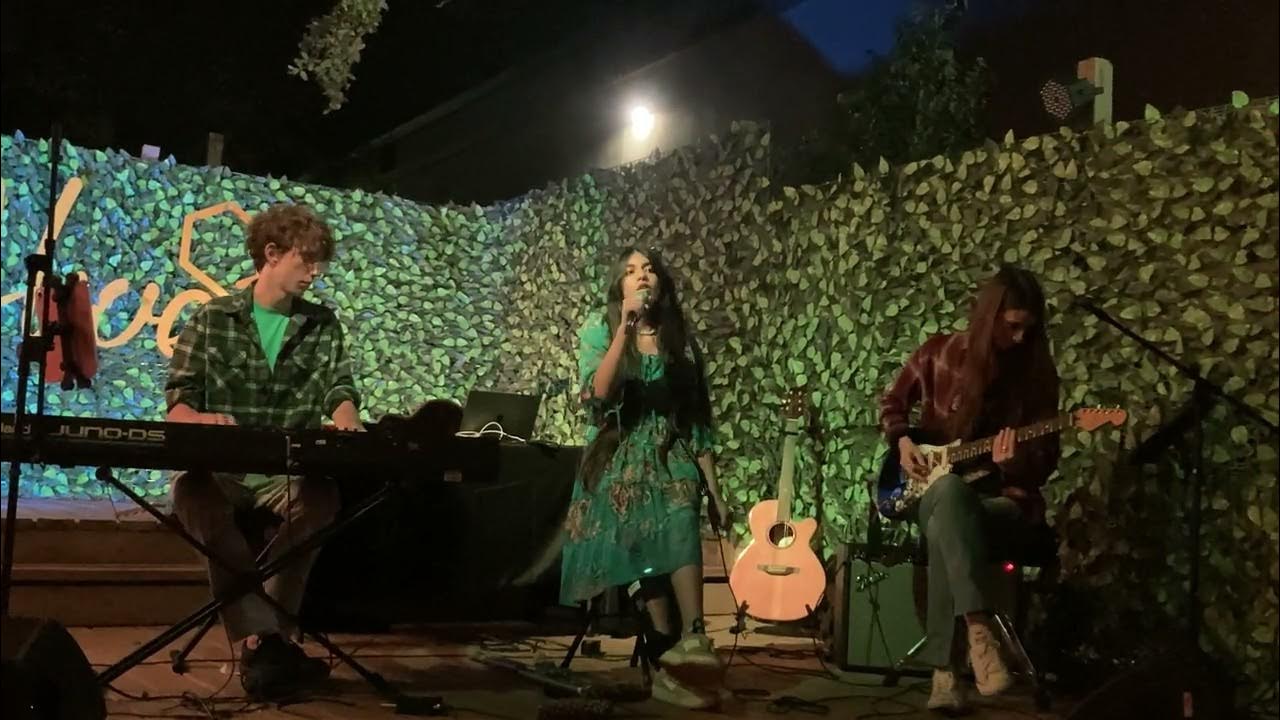 Anoushka Duvet by Boa The Hive YouTube