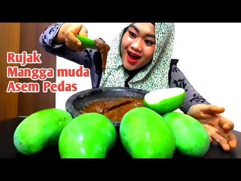 Rujak Mangga Muda Di Sekolah