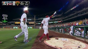 ATL@PHI: Galvis belts three-run home run in the 6th