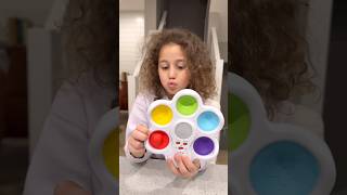 Learn Colours With Rhia