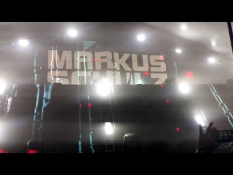 Markus Schulz🙆❤🙌 at beyond wonderland 3/35/17