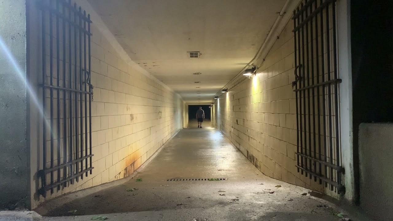 LAME TUNNEL REVIEW - JORDI by Maroon 5 (Deluxe Edition)