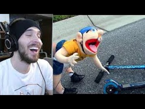 SML Movie: Jeffy's Scooter Reaction!