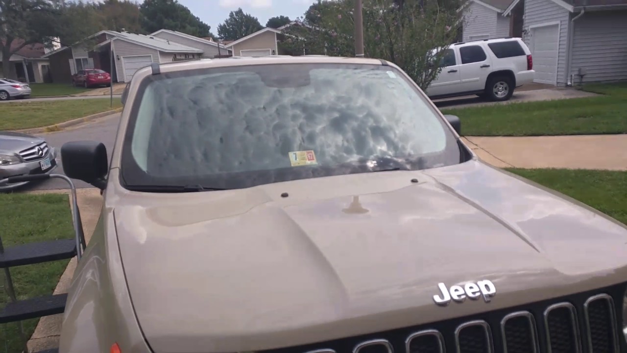 Thule Roof Rack System for a Jeep Renegade Sport