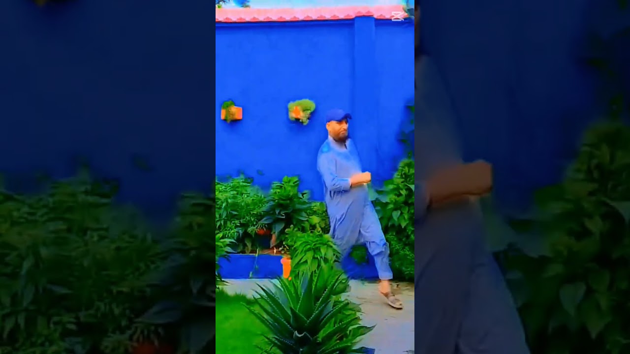 Adeel Hussain Shah IELTS Trainer enjoying the precious Moments with daughter