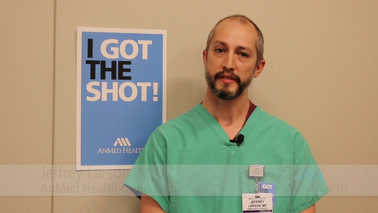 Dr. Jeff Larson Receives COVID-19 Vaccine