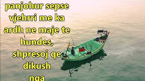 Vjehrri me shku ndi ne stallen e deleve