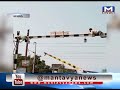 Valsad viral of safety negligence of railway workers  mantavya news