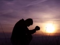 У молитві схиляюсь ✝️ I kneel down in prayer