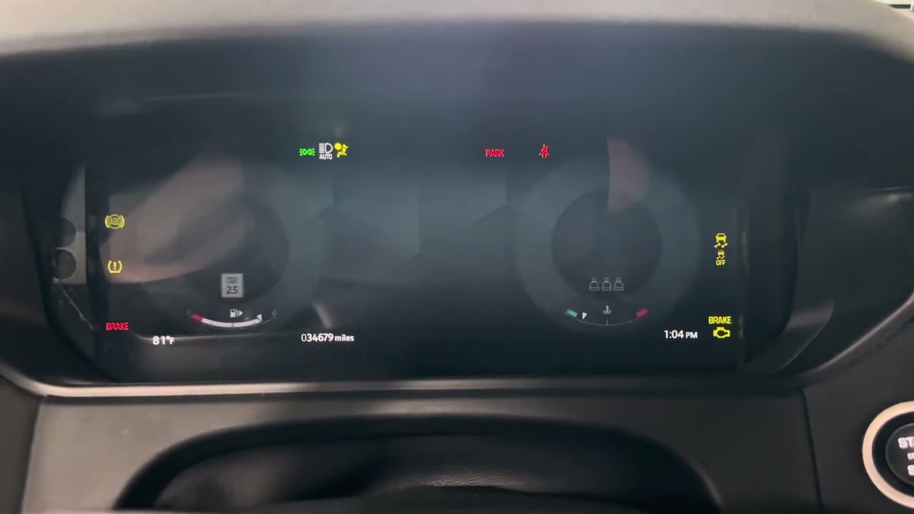 2024 Range Rover Velar Startup