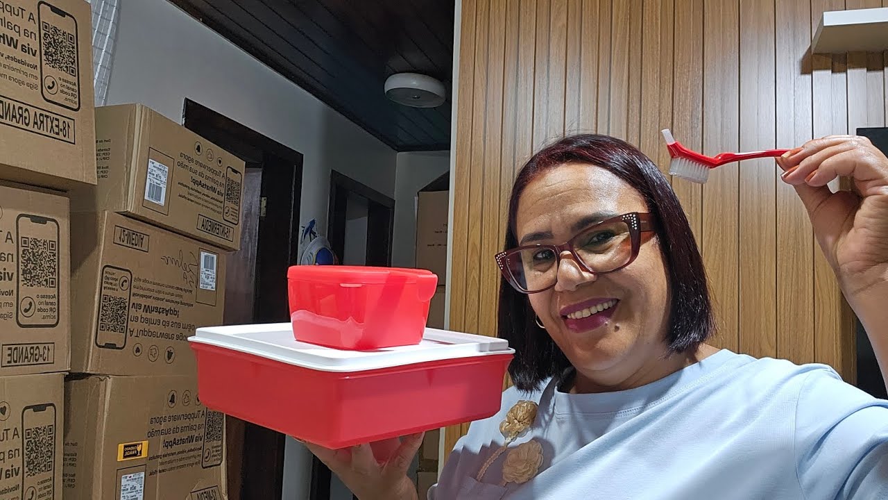 Abertura de caixa tupperware semana 10/vitrine 03