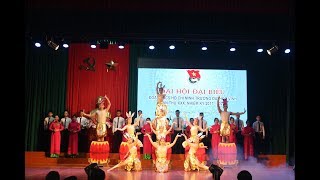 Văn nghệ chào mừng Đại hội Đoàn Trường Đại học Vinh lần XXX