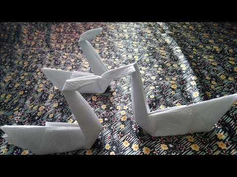 Cara membuat Angsa putih dari kertas serbet