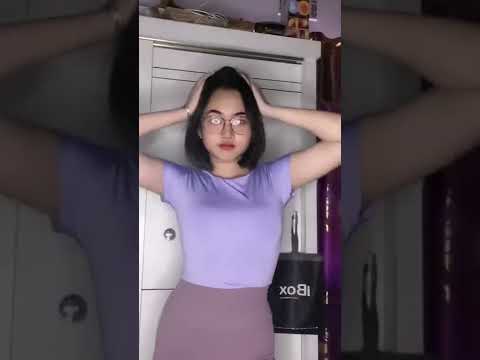 Waduh goyangan nya❤️‍🔥🔥 #goyangtiktok #tiktok #tiktokviral #tiktokvideo #bikini #goyang