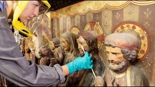 Restaurateurs de peintures murales - Clôture du chœur de Notre-Dame de Paris