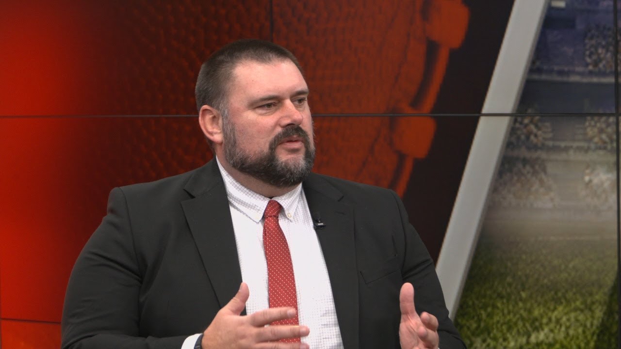 Southern Indiana students raise money for 2-hour delay ahead of IU National Championship game