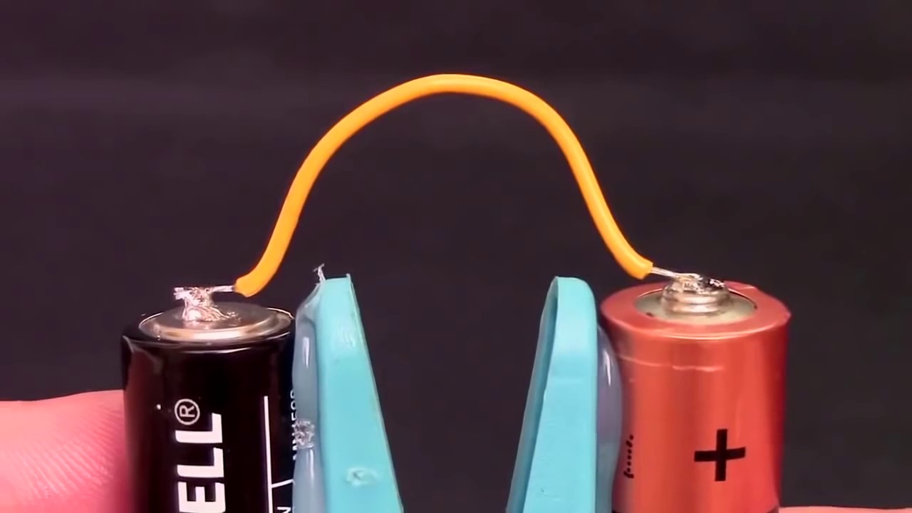 How to Make a Simple Door Alarm - YouTube