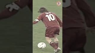 🟡🔴 Totti o De Rossi? Anche Totti direbbe Totti!