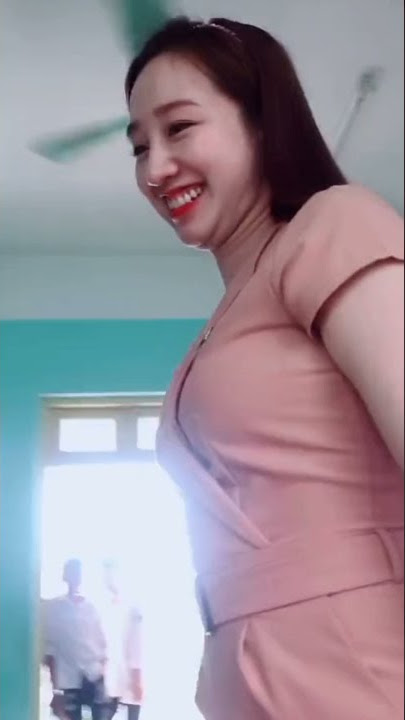 vidio mentahan halu buk guru cantik..story wa