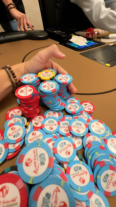 $4.6K Pot - With Only a Draw! #poker #texasholdem
