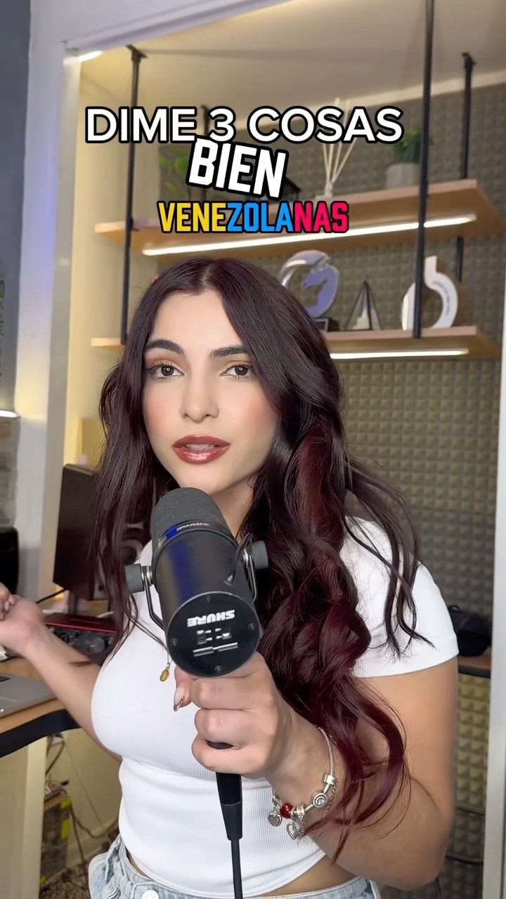 Haciendo UN VERSO con 3 PALABRAS bien Venezolanas ✨?? | BULULÚ