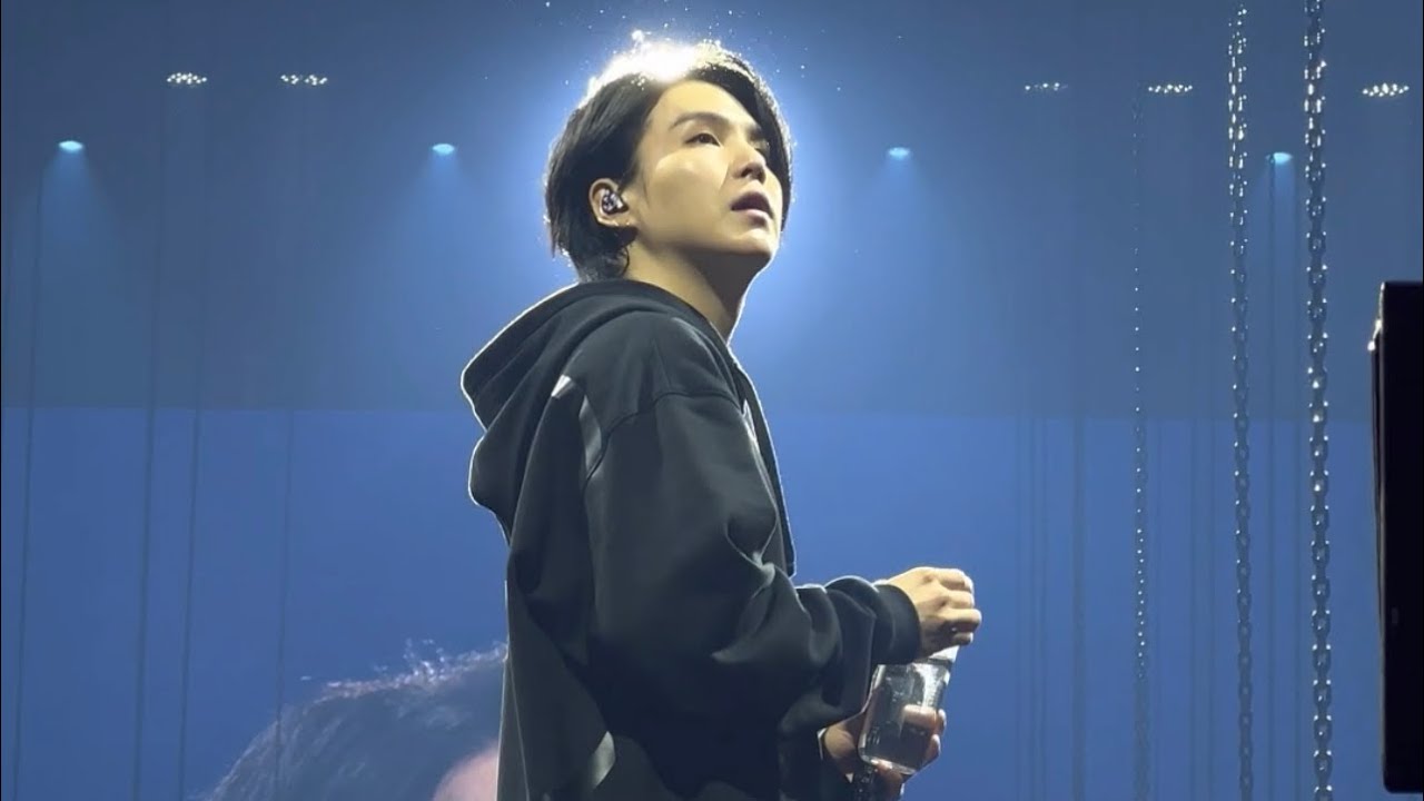 【入手困難】bts ユンギ suga コラボ パーカー フーディ agustd 入手困難】bts ユンギ suga コラボ パーカー フーディ agustd