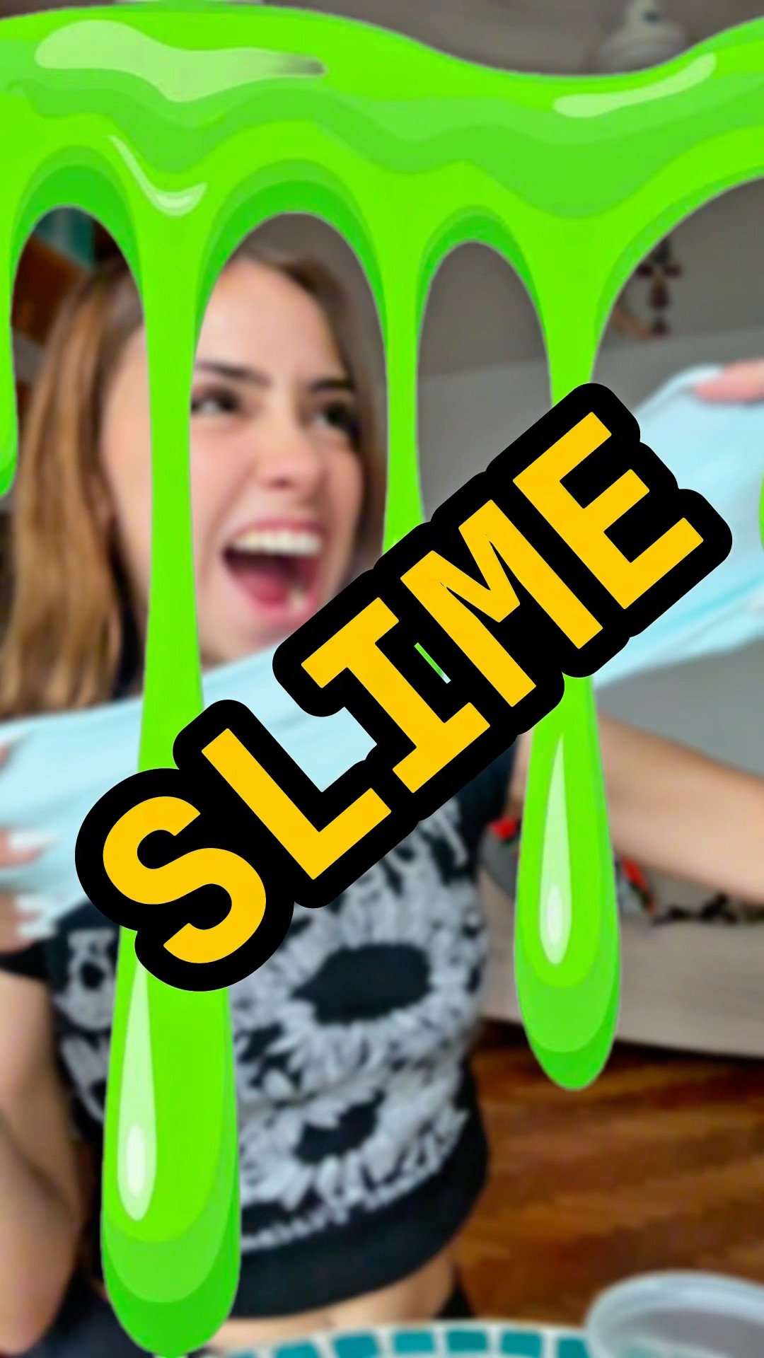 la compañera de PLASTILINA VS SLIME