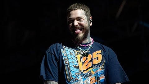 POST MALONE Has The BEST CLOSING PERFORMANCE On Day 3 @ Lollapalooza Chicago 2021