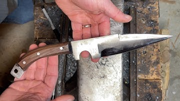 Forging the throwing knife from Call of Duty 🔥⚒🔥 DIY