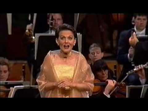 Olga Pasichnyk sings Gilda - Verdi, Rigoletto