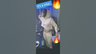 Download lagu Watch when that beat drops 😳 I fw it 🔥 #Shorts #chriseanrock #itsavibe