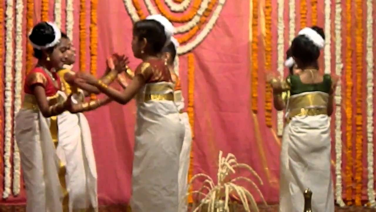 Thiruvathira played by kids kaithapoo