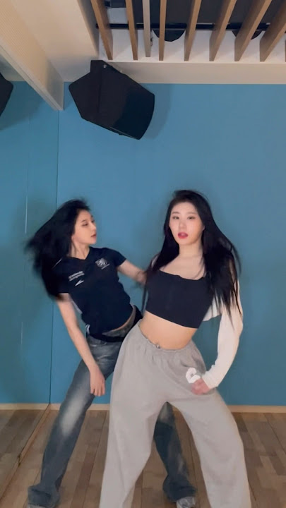call me📞 #ITZY #채령 💗#이채연  #LEECHAEYEON #SHOWDOWN #DON_T