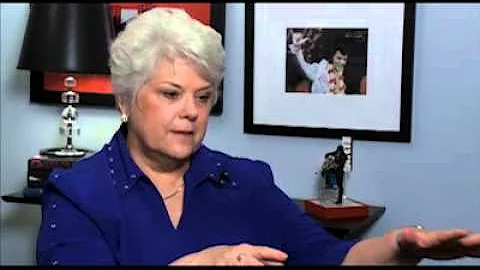 Mindy Campbell 'Aloha' flight attendant remembers ...