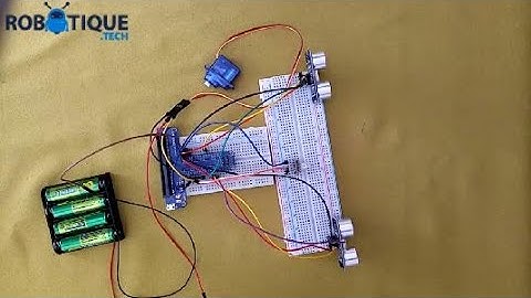 Automatic parking barrier with Micro:bit