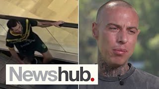 'He looked me in the eyes': Brave bystander recalls confrontation with Bondi mall attacker | Newshub