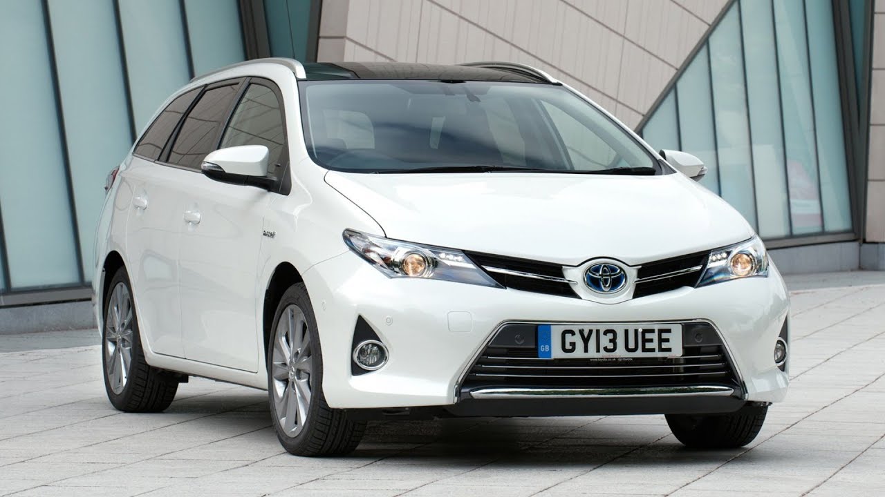 Toyota Auris Touring Sports Freestyle Gets The Rugged Treatment