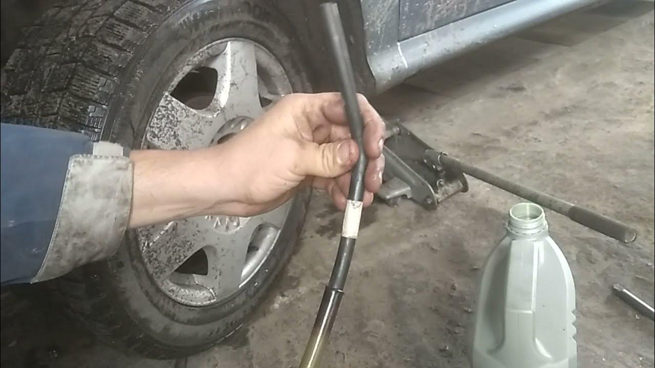Замена масла в мехнической коробке передач (МКПП) Шкода Октавия Тур ...