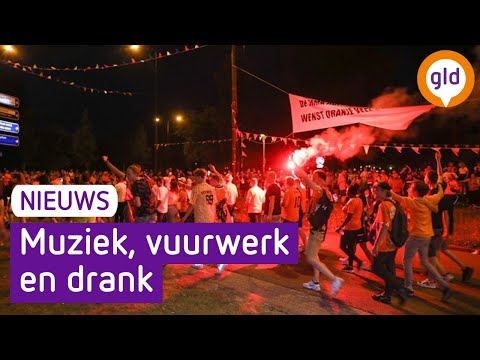 Feest in Apeldoorn na winst Oranje